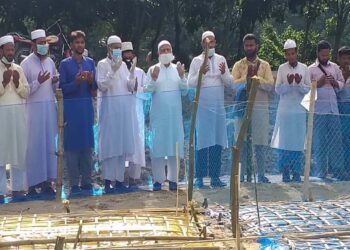 নেত্রকোনায় হাওরে ট্রলার ডুবিতে নিহতদের পরিবারকে সহমর্মিতা জানালেন বাংলাদেশ জামায়াতে ইসলামীর আমীর ডা. শফিকুর রহমান