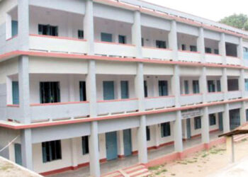 স্বাস্থ্যবিধি মেনে অবিলম্বে শিক্ষা-প্রতিষ্ঠান চালু করা উচিত