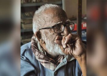 চলে গেলেন প্রফেসর এবনে গোলাম সামাদ…