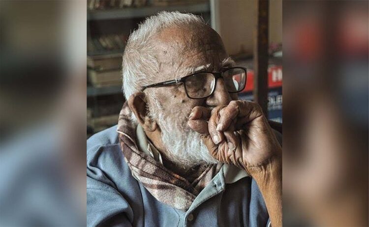 চলে গেলেন প্রফেসর এবনে গোলাম সামাদ…