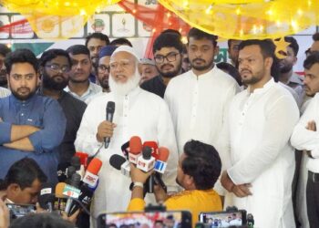 এনসিপি’র কেন্দ্রীয় কার্যালয় পরিদর্শন করলেন মাননীয় বিরোধীদলীয় নেতা ও আমীরে জামায়াত ডা. শফিকুর রহমান এমপি