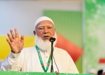 জুলাইয়ে ছাত্র-জনতা লুটেরা ও চাঁদাবাজদের জন্য রক্ত দেয়নি