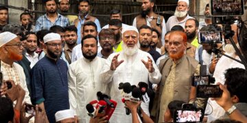 ফুটপাত দখলমুক্ত রাখার পাশাপাশি ক্ষুদ্র ব্যবসায়ীদের জীবিকার সুযোগ নিশ্চিত করতে হবে